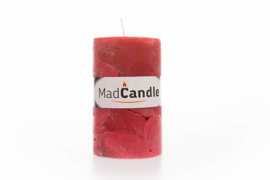 MadCandle Bougie parfumée ovale fraise moyenne