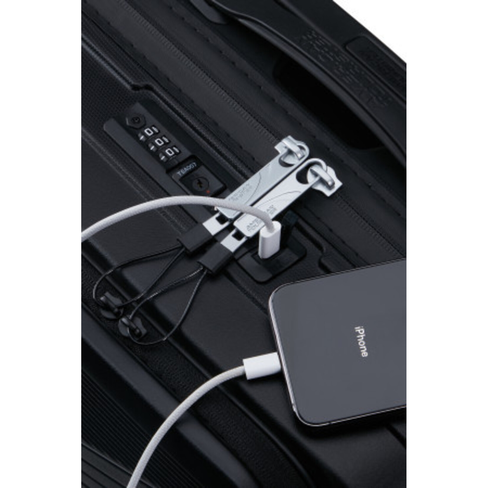 American Tourister American Tourister Airconic Spinner 55/20 Frontloader Onyx Black