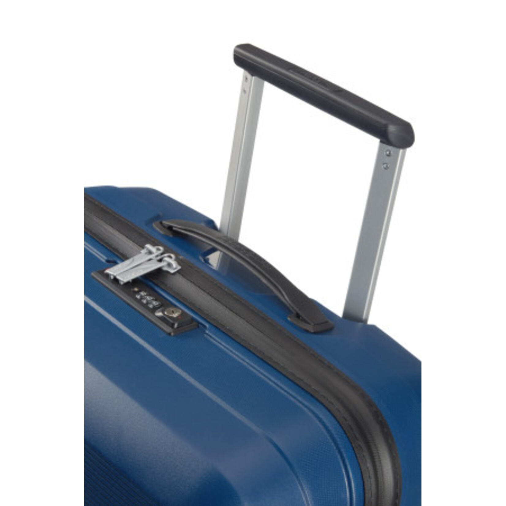 American Tourister American Tourister Airconic Spinner 77/28 TSA Midnight Navy