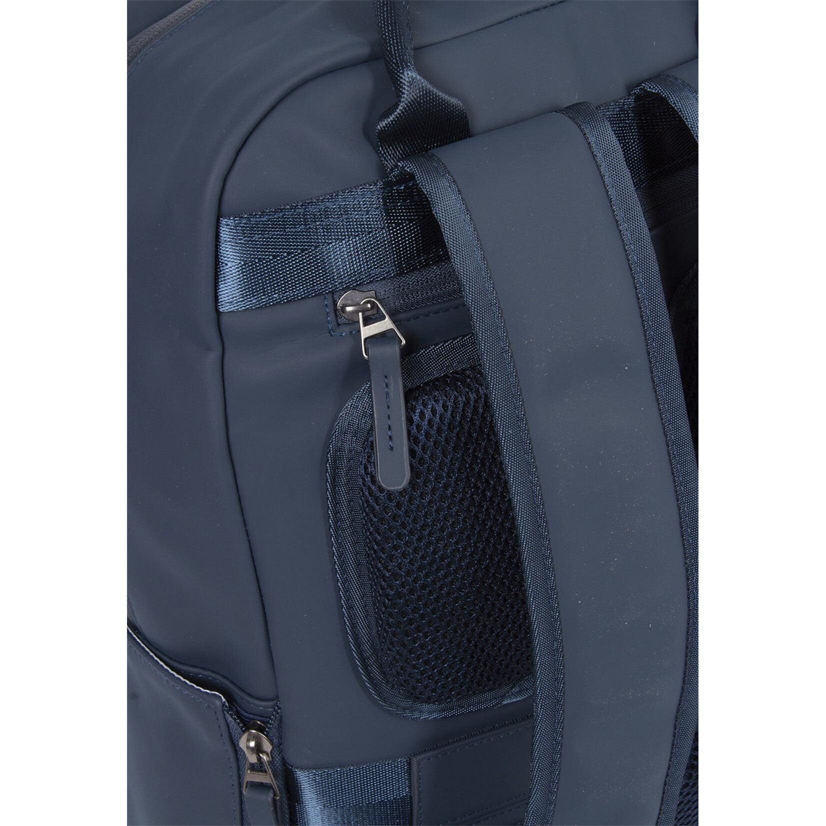 New Rebels New Rebels William rugtas 15.6 inch laptopvak 18 liter - navy blue