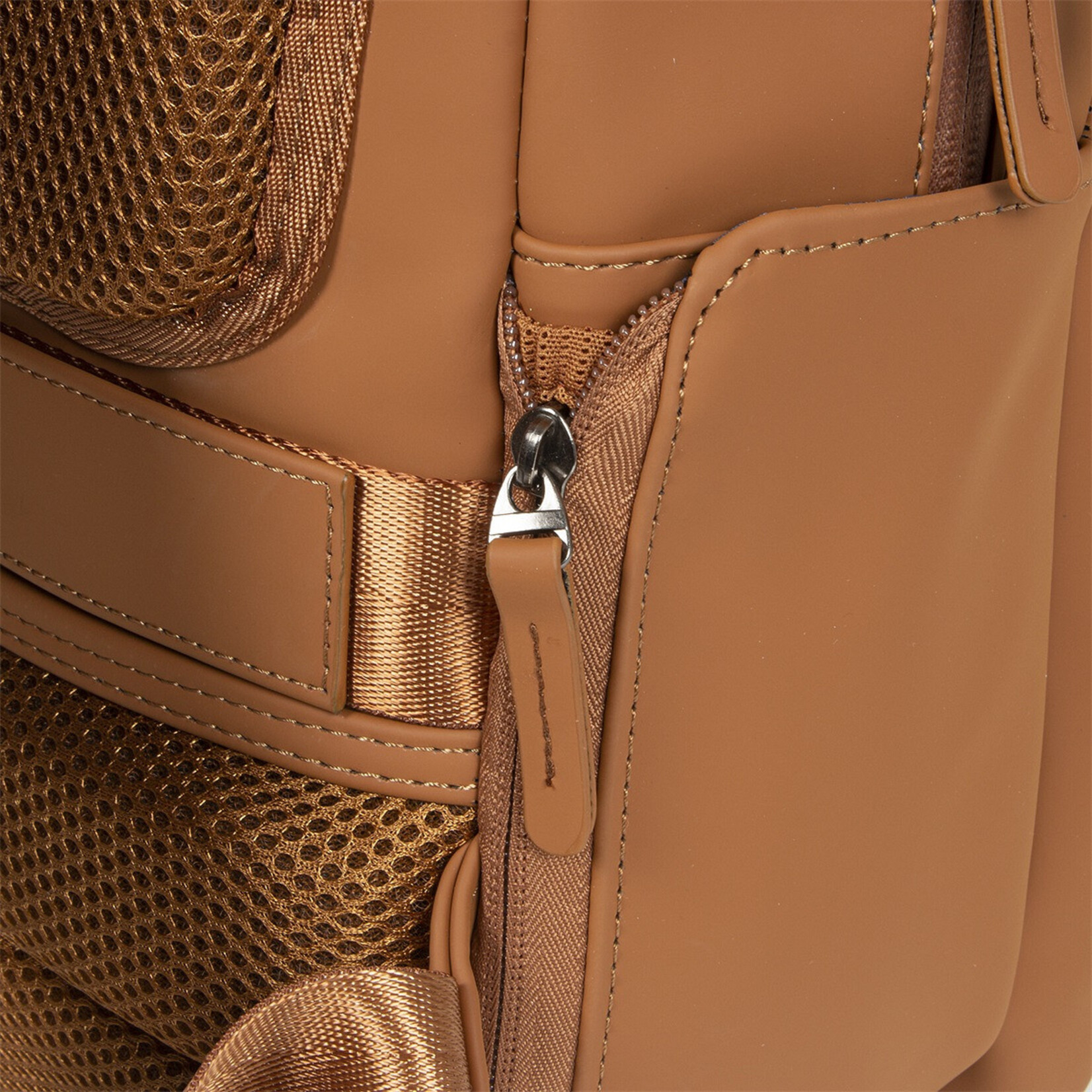 New Rebels New Rebels Harper Miami rugzak 13 inch laptopvak 10 liter - cognac