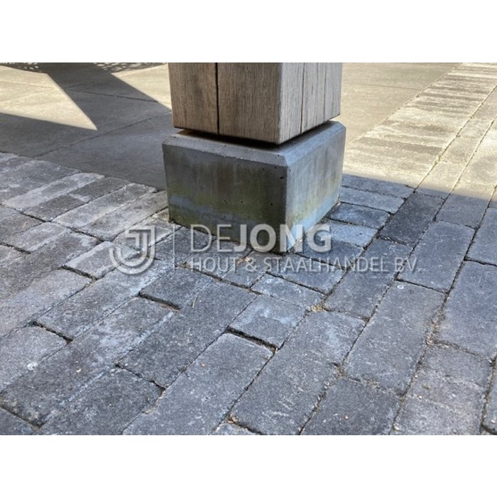 Prefab betonpoer - Antraciet glad met velling - 22 x 22 x 58 cm (t.b.v. paal 20 x 20)