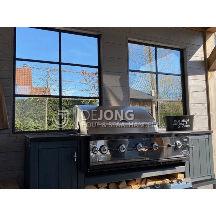 Stalen raam - vierkant vast