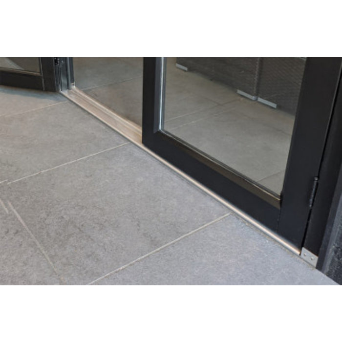 RVS onderdorpel t.b.v. Douglas deuren