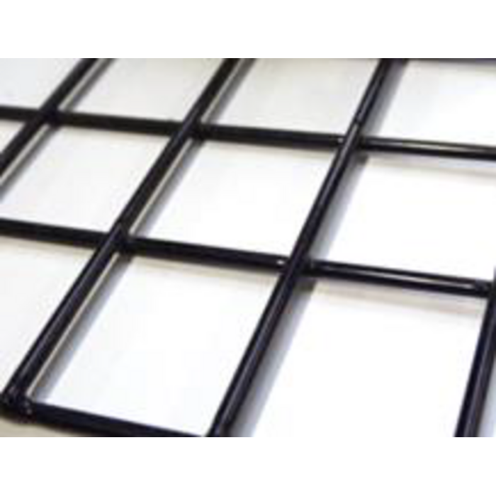 Gaaspaneel – afmeting: 900 x 1800 – maaswijdte 100x100 mm – dikte 4 mm – zwart geplastificeerd (RAL 9005)