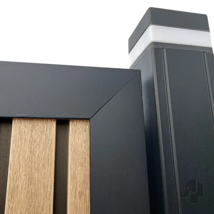 Schutting | Houtcomposiet | 4x180x180cm Dark Line Stripes Oak and Black