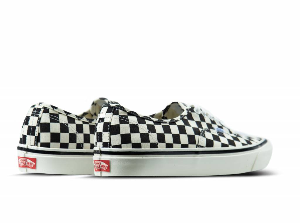 vans anaheim factory authentic 44 dx black check