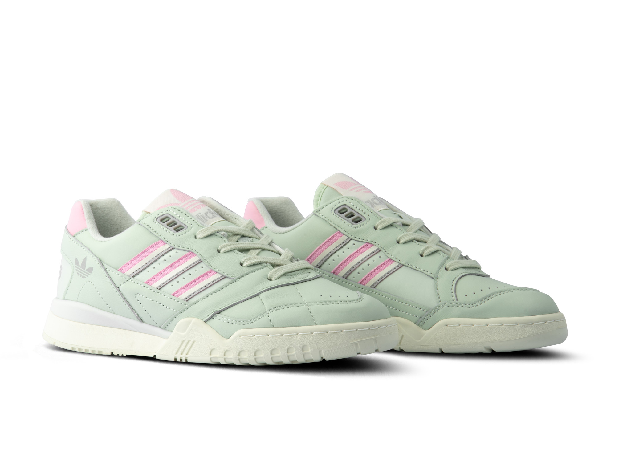 adidas ar trainer linen green