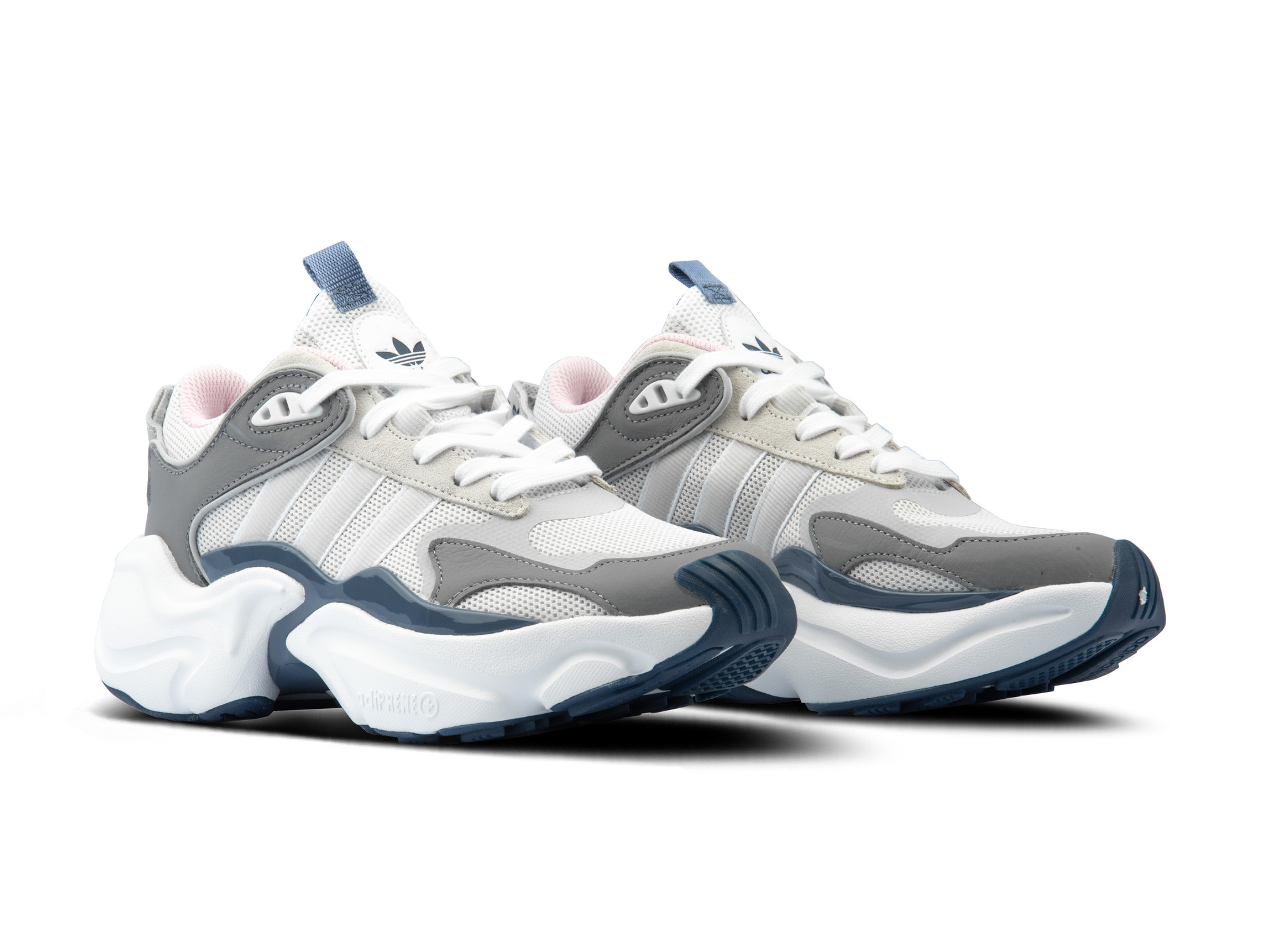 Adidas Magmur Runner W Grey One Grey One Raw Steel EE5045 | Bruut Online shop - Bruut Sneakers \u0026 Clothing Store