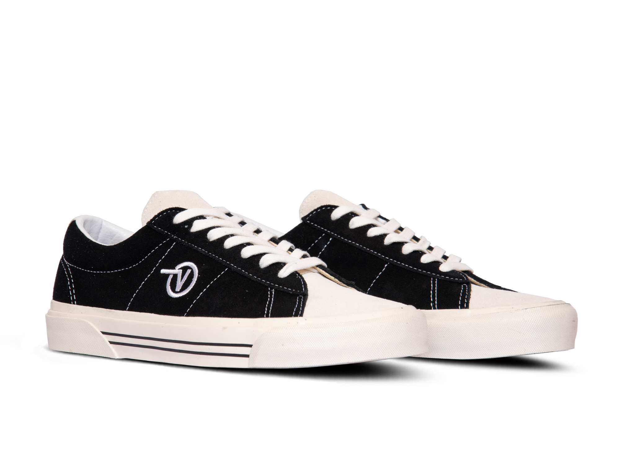 vans og black white