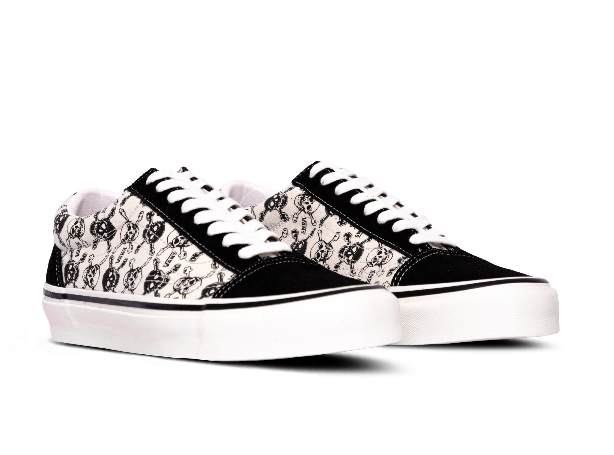 old skull vans