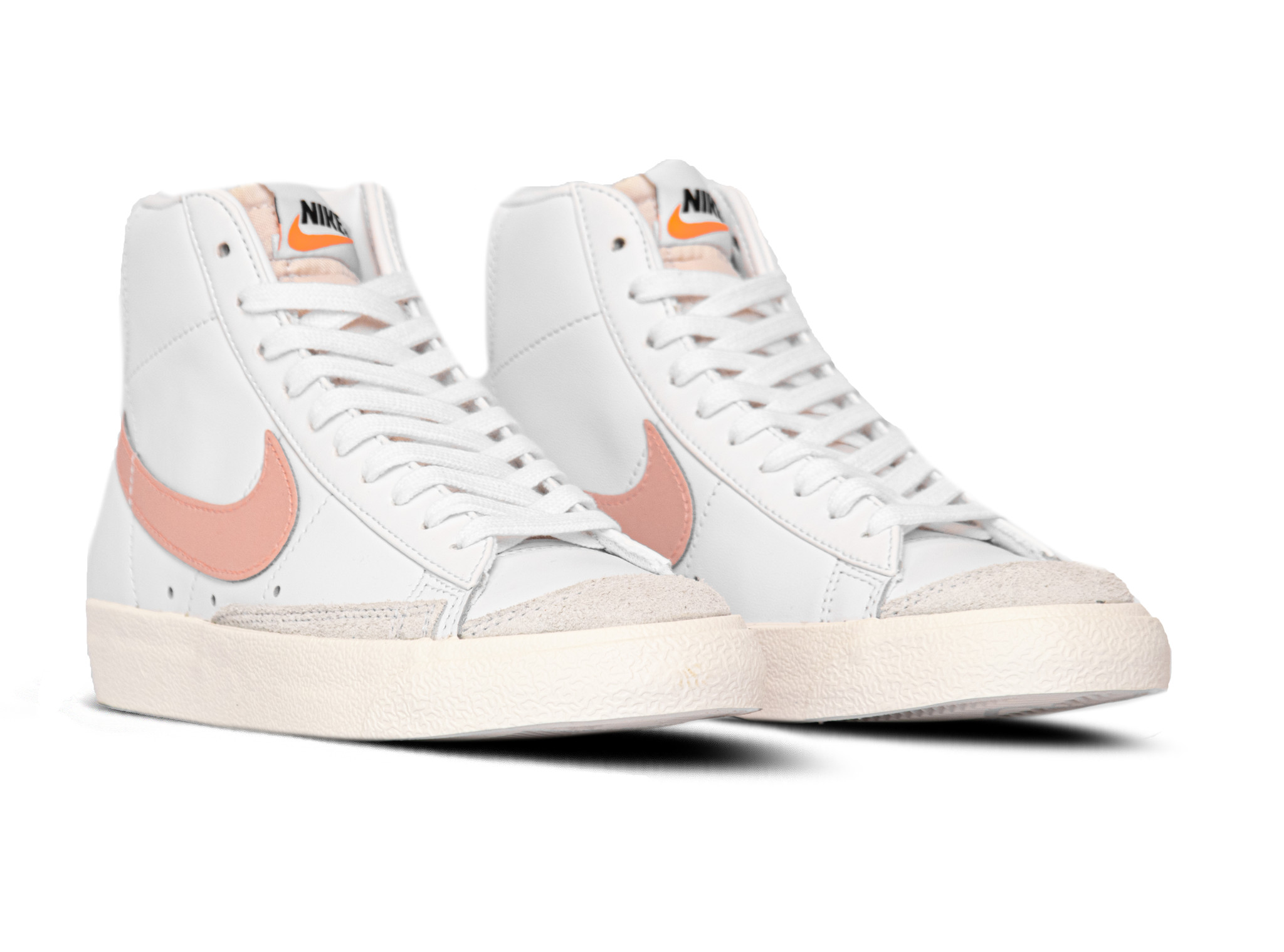 white blazer mid
