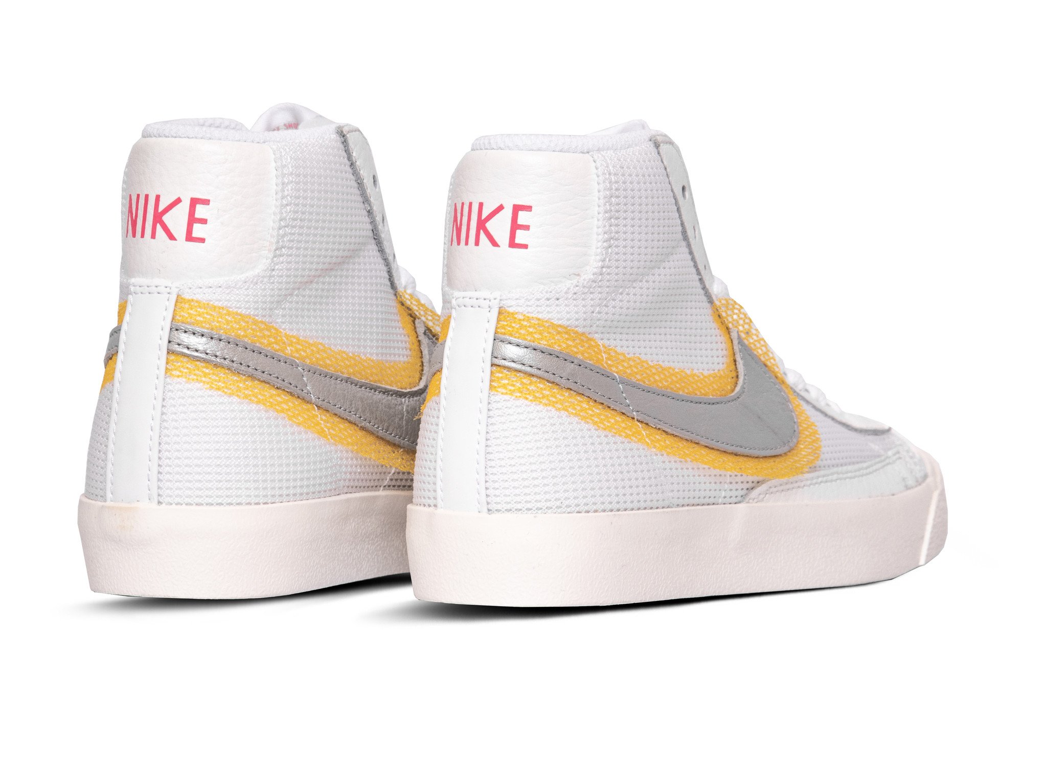 nike blazer vintage gold