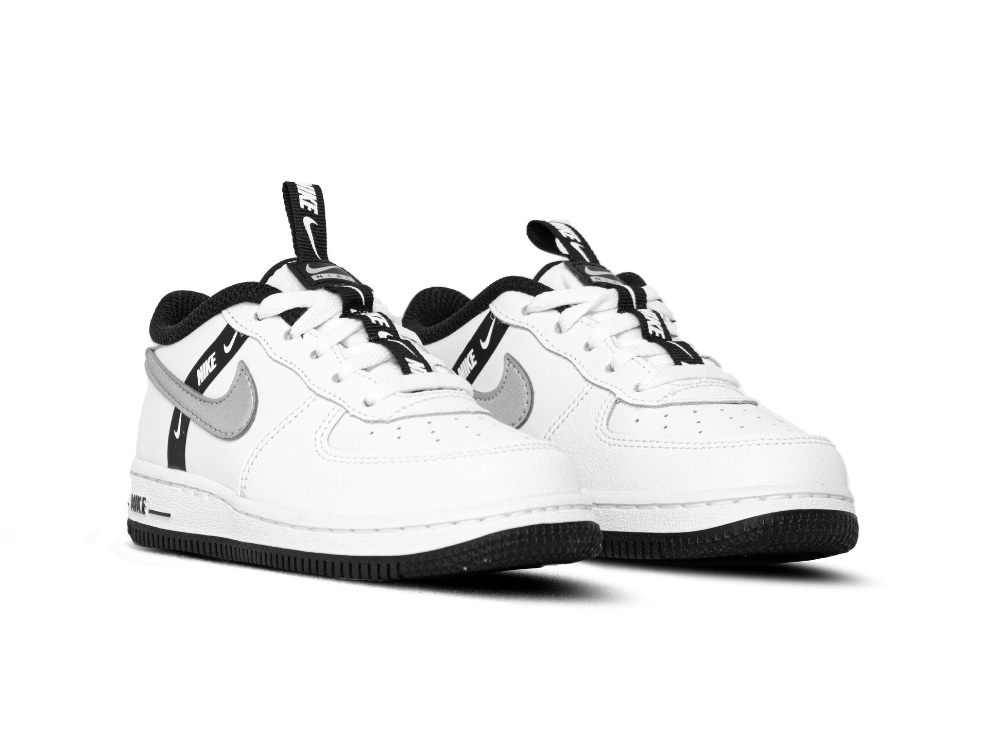 nike air force 1 lv8 reflective