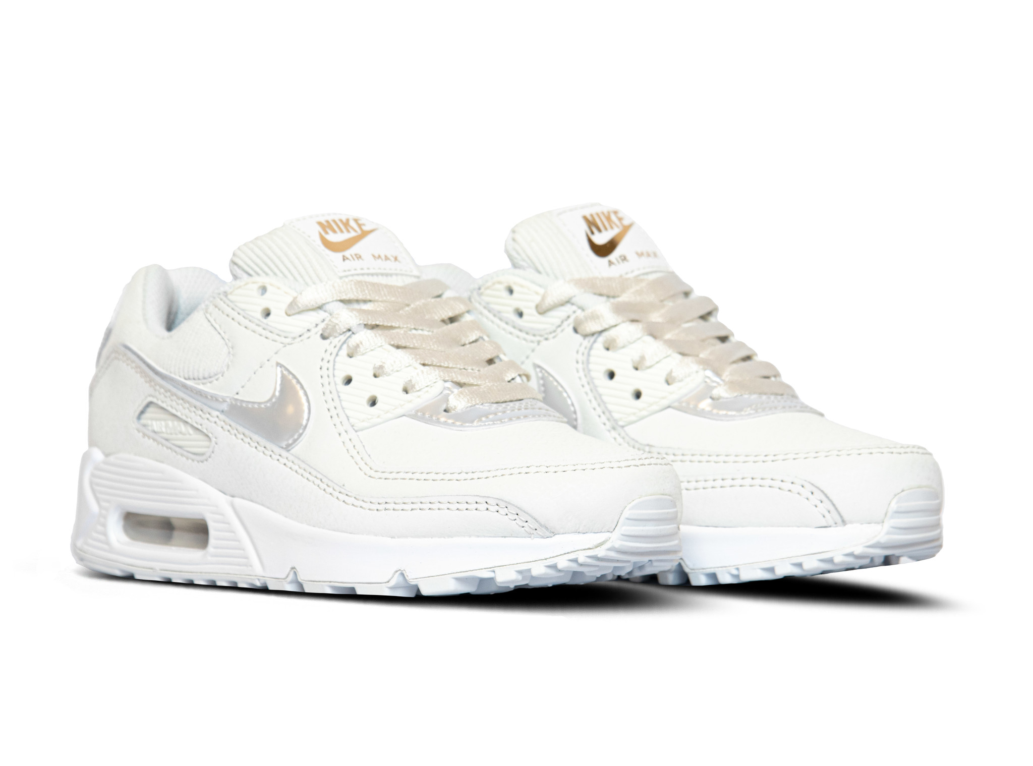 air max 90 summit white