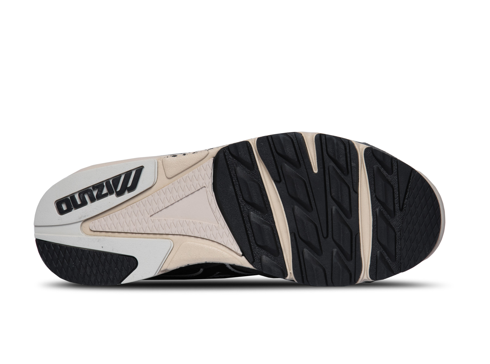 mizuno blackout shadow