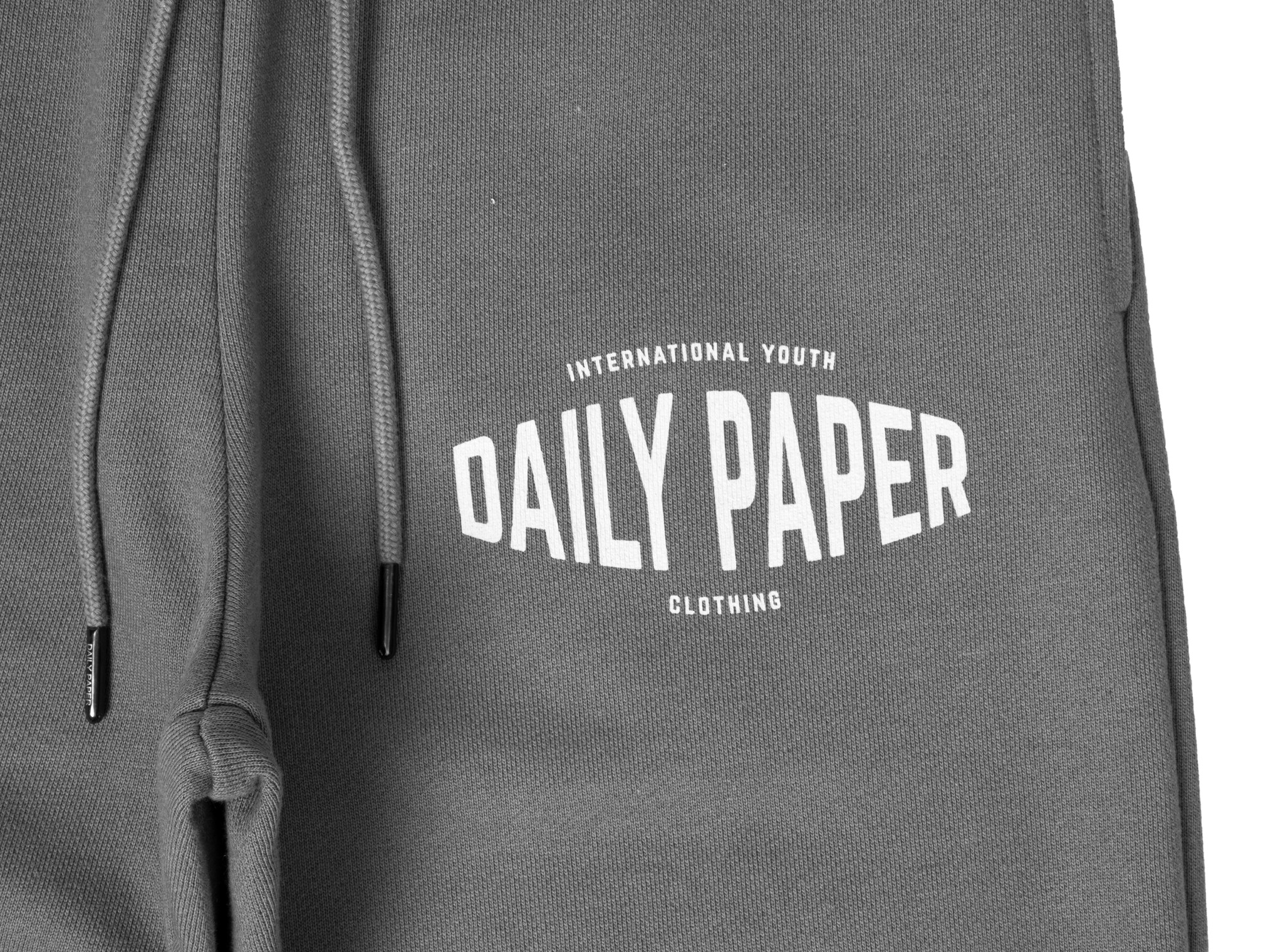 Daily Paper Gets Bold for SS23′ – PAUSE Online