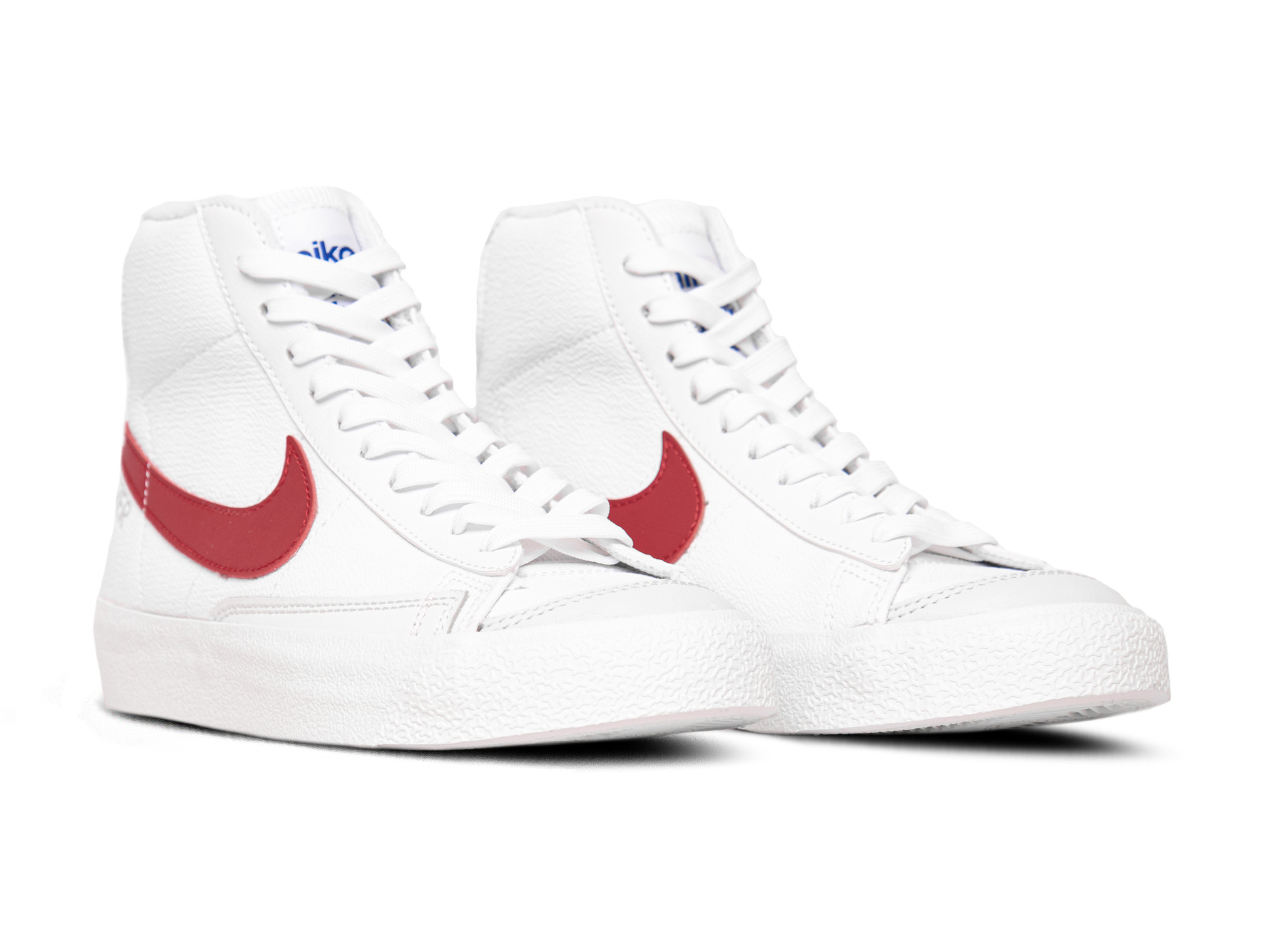Nike Blazer Mid '77 GS White Gym Red LT Smoke Grey Phantom DH9700 100 |  Bruut Online Shop - Bruut Sneakers \u0026 Clothing Store