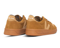 Veja V10 Suede Camel Desert VX0302914B