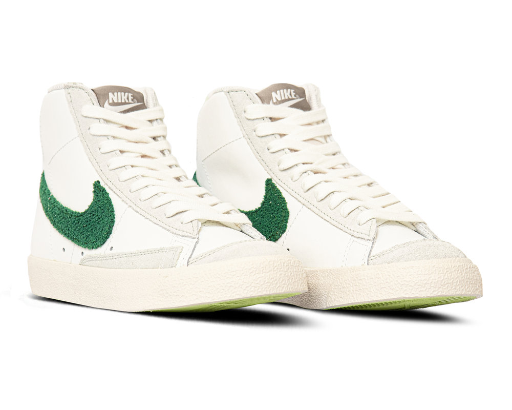 Nike Blazer Mid '77 Vintage Summit White Gorge Green Light Silver DX8959 100