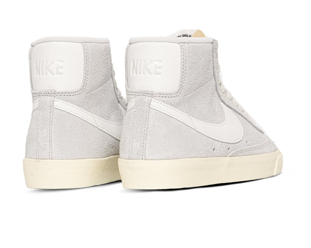 Nike Blazer Mid '77 Vintage Light Bone Sail Alabaster Black DV7006 001