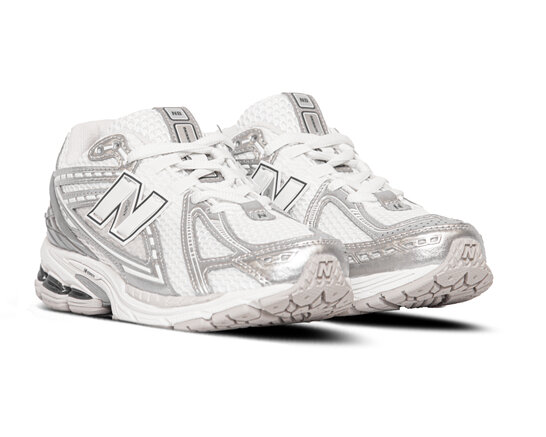 M1906 Silver Metallic Sea Salt M1906REE New Balance M1906 Silver Metallic Sea Salt M1906REE