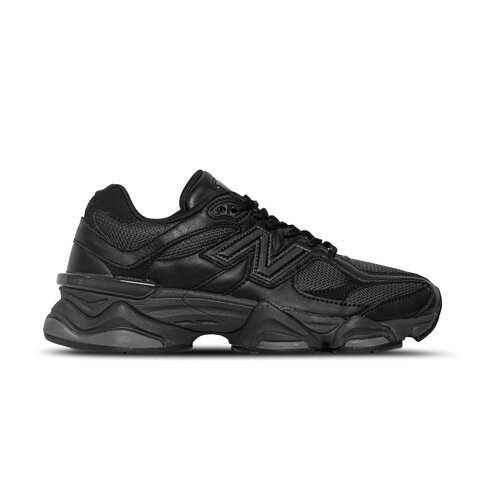 通信販売 New balance 2002RK TRIPLE BLACK - 靴