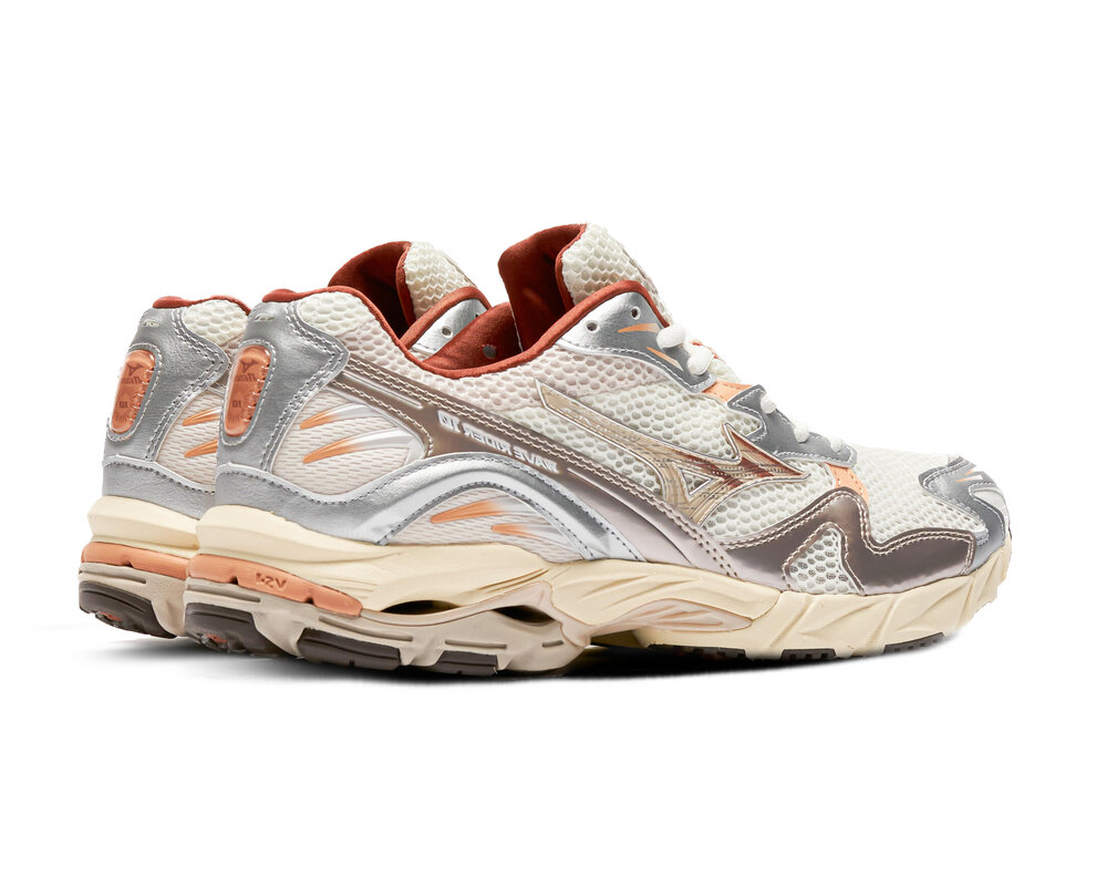 Mizuno Wave Rider 10 Shifting Sand Snow White D1GA243102