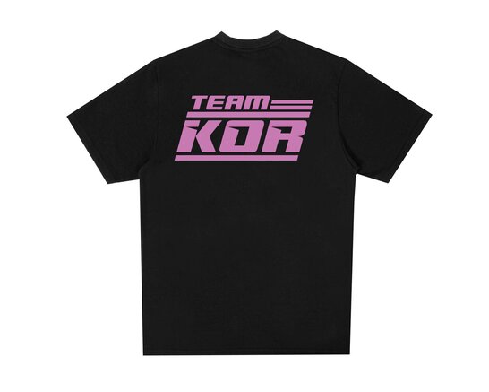 Bruut x Kor Hoebe Tee Black Pink