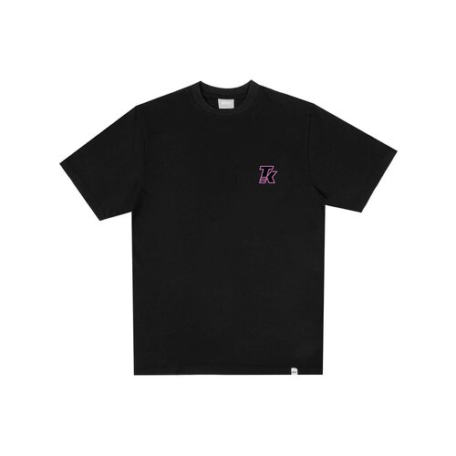 x Kor Hoebe Tee Black Pink