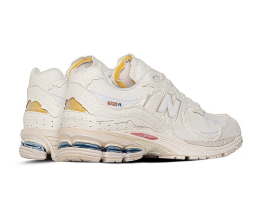 New Balance 2002R Protection Pack Sea Salt White 2002RDC