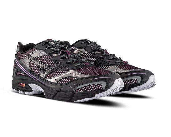 Mizuno MXR Space Light Black Black Valerian D1GA256101