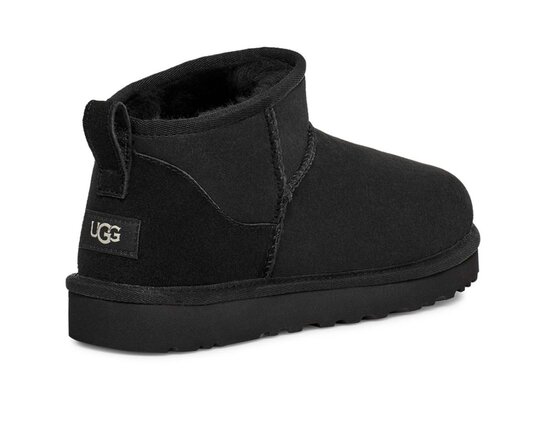 M Classic Ultra Mini Black 1137391 BLK UGG M Classic Ultra Mini Black 1137391 BLK