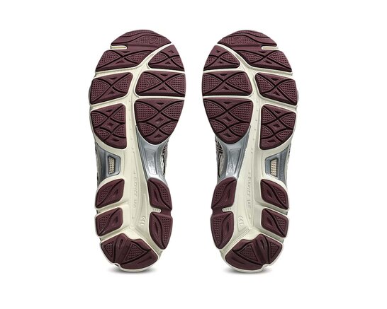 ASICS Gel Cumulus 16 Cream Beniimo Purple 1203A733 104