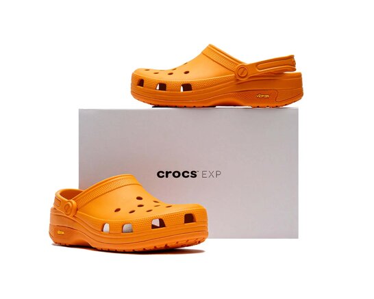 Crocs Classic EXP Koi Fish 212793 85H