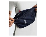 Waist Pack 2Lite Navy 2UE30310255 ON Waist Pack 2Lite Navy 2UE30310255