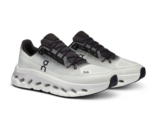 Cloudtilt Black Ivory 3ME10101430 ON Cloudtilt Black Ivory 3ME10101430
