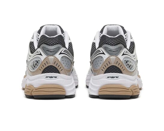 Saucony Progrid Omni 9 White Saddle S101245 1097