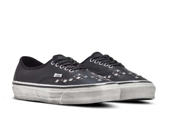 LX Authentic 44 Combat Black VN000D9NBLK1 Vans LX Authentic 44 Combat Black VN000D9NBLK1