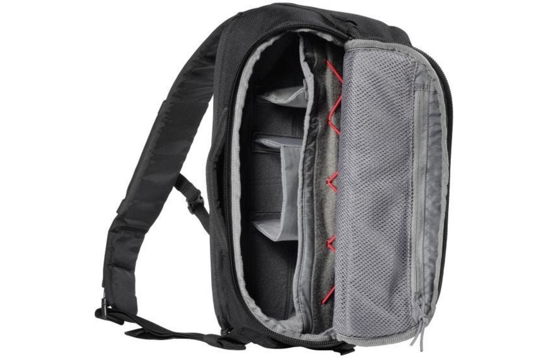 UCR Slingpack (14L) Zwart