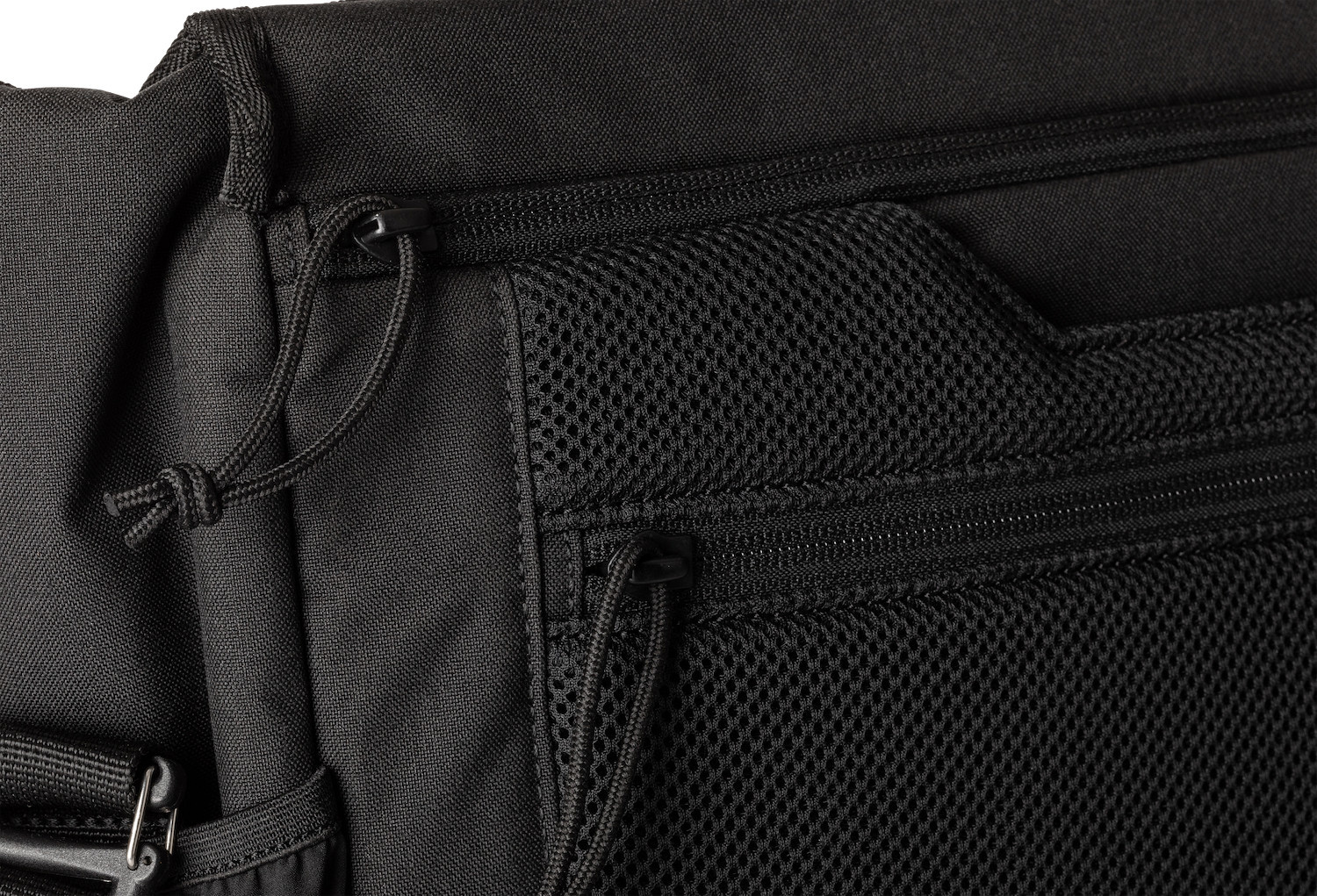 Overwatch Messenger Black