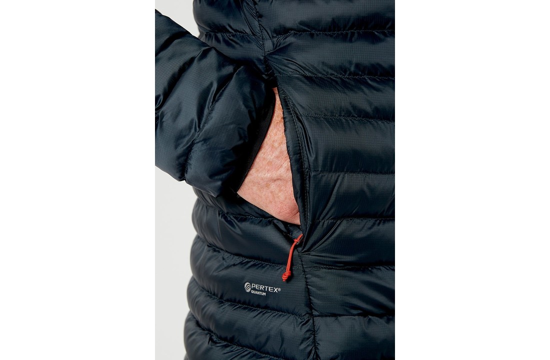 Cirrus Insulated Jacket Black