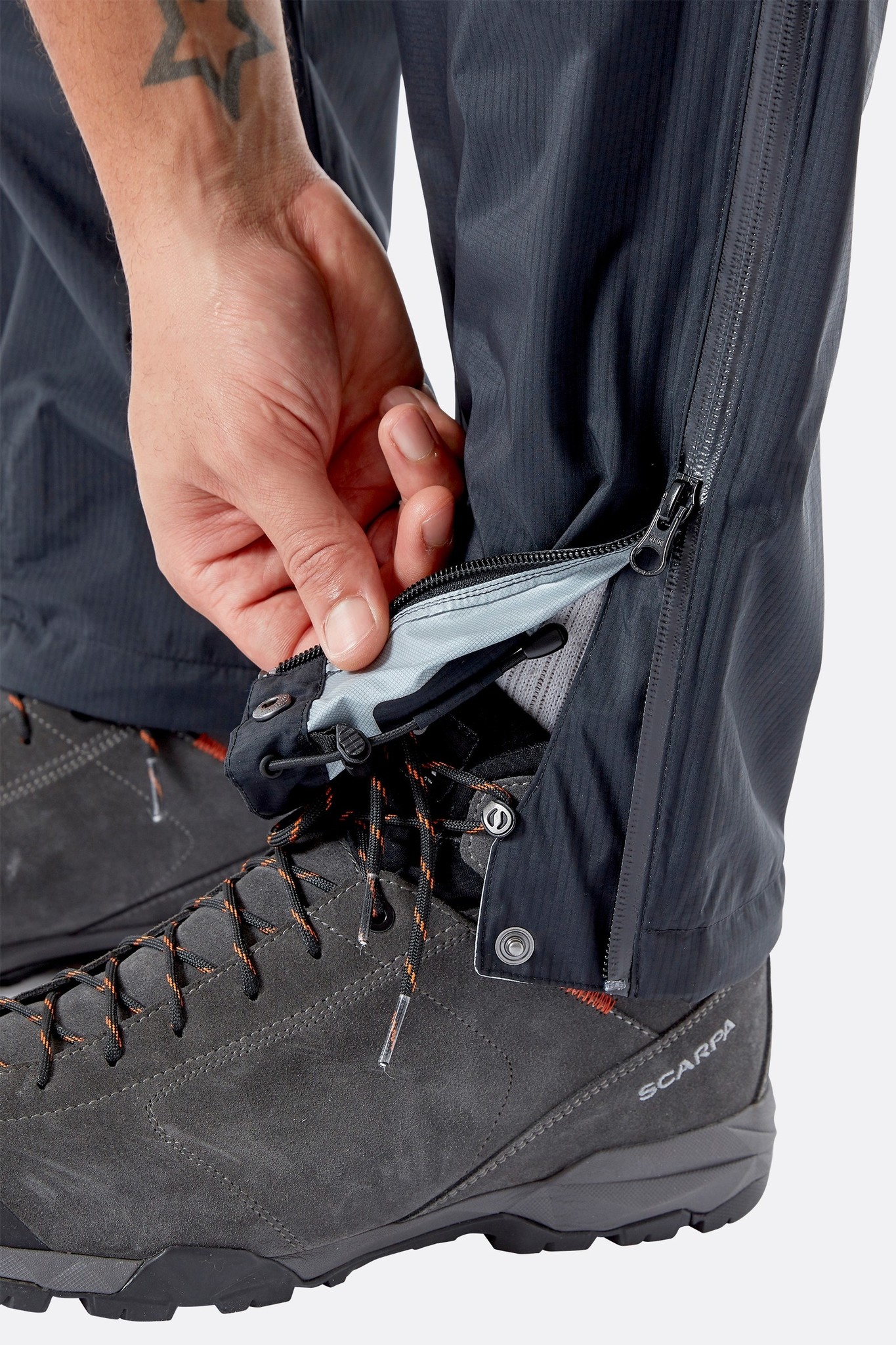 Downpour Plus 2.0 Waterproof Pants Black Size: W30/L32