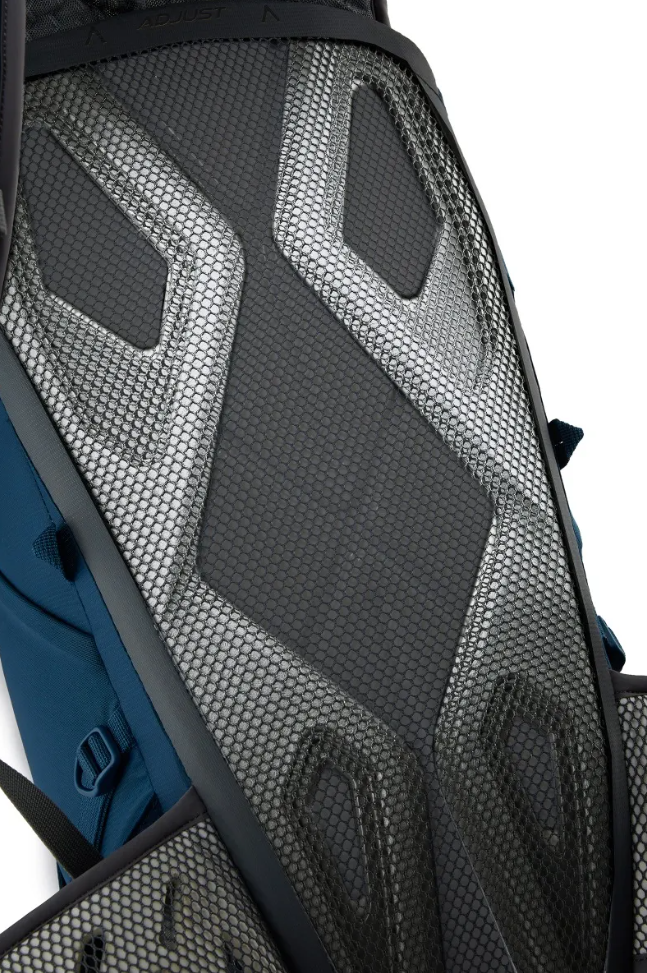 Aeon 20L Backpack Ink