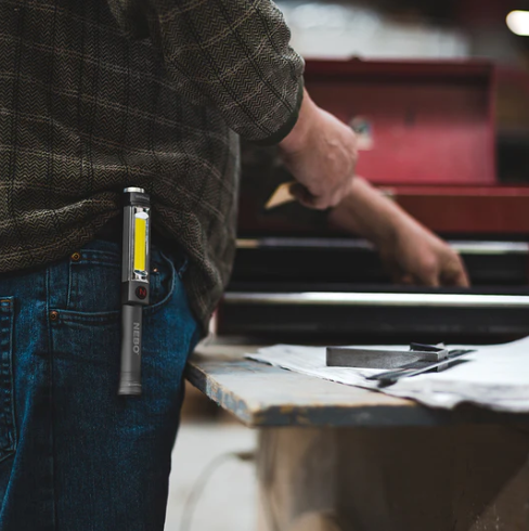 Big Larry 2 Pocket Light Red (500 lumen)