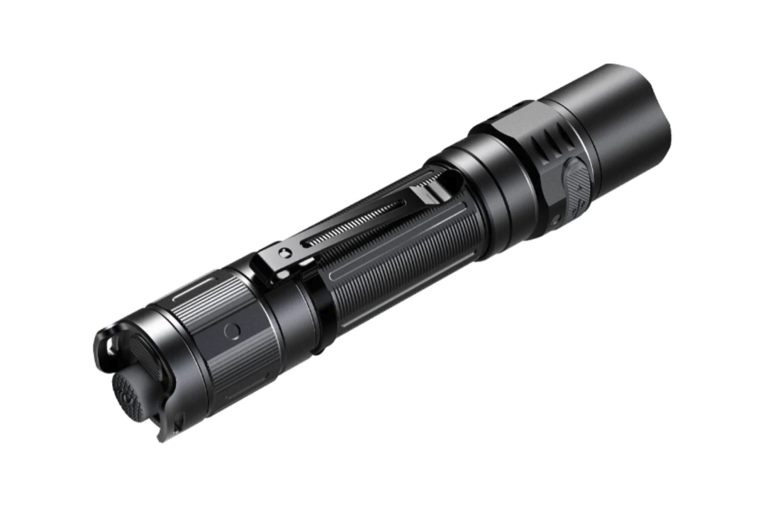 PD35R Zaklamp/Flashlight (1700 lumen)
