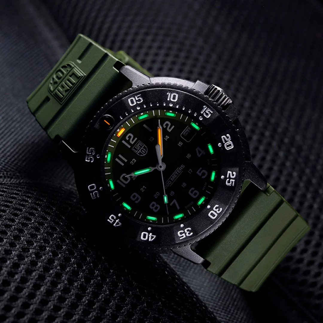3013 Original Navy Seal Green White (43mm)