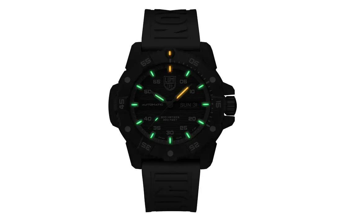 3862 Master Carbon Seal Automatic Grey