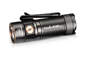 E18R V2.0 Mini Zaklamp / Flashlight (1200 lumen)