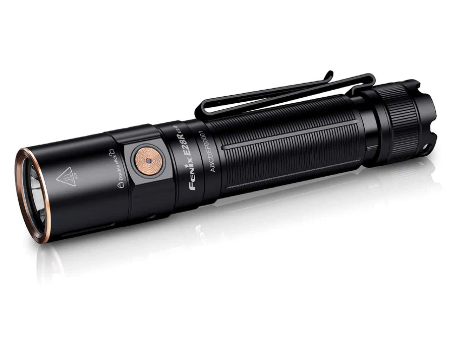 E28R V2.0 Zaklamp / Flashlight (1700 lumen) incl. Accu